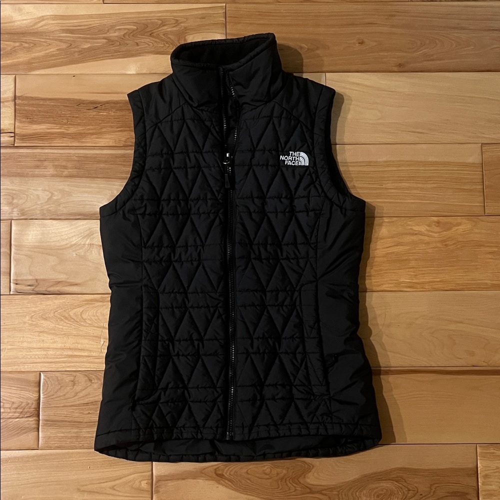 The North Face Women's Black Quilted Vest XS